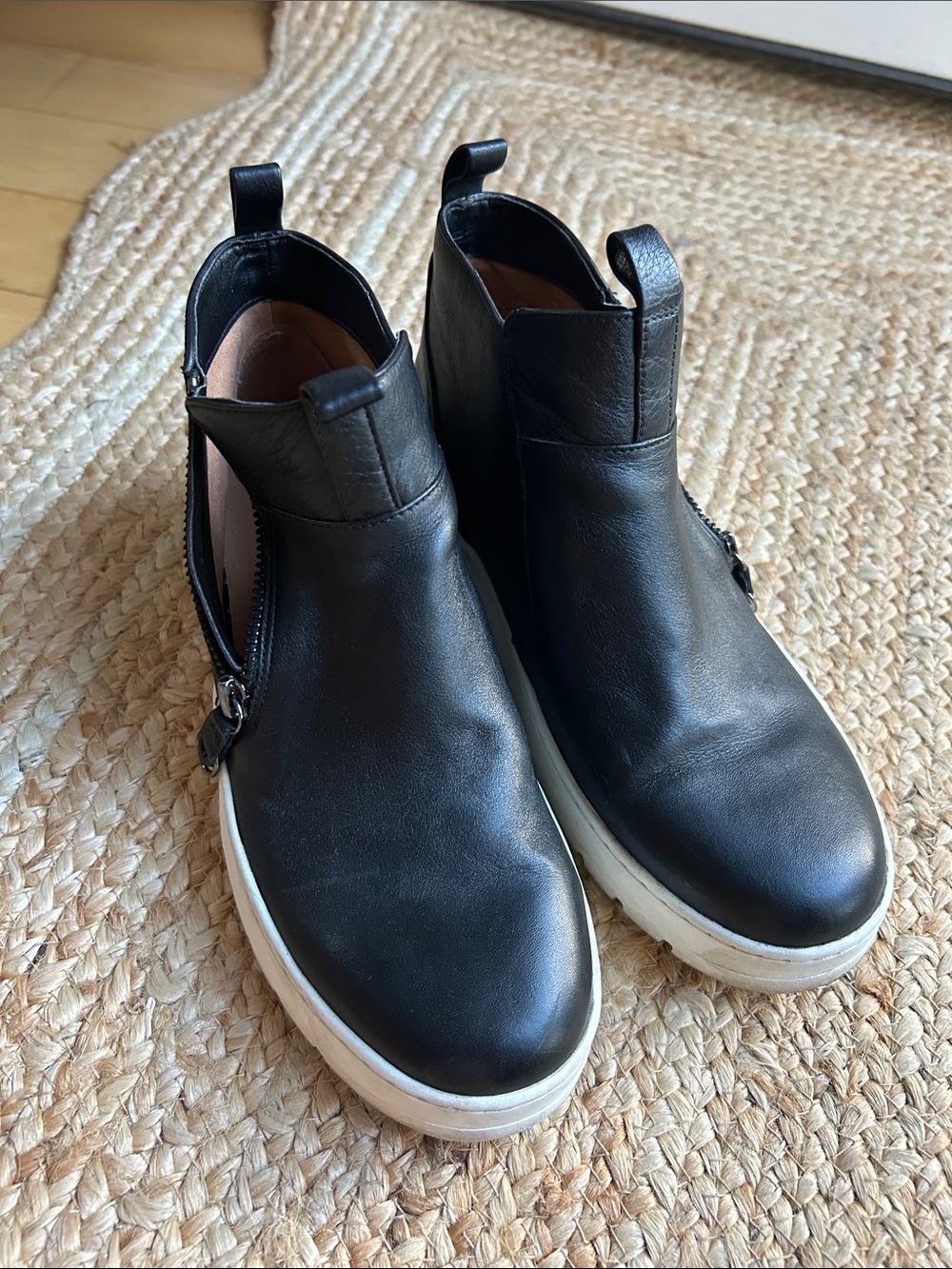 Vionic Black Leather Ankle Booties with White Platform Sole